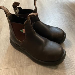 Women’s Blundstones Steel Toe Boots (AUS 4, CND 7)